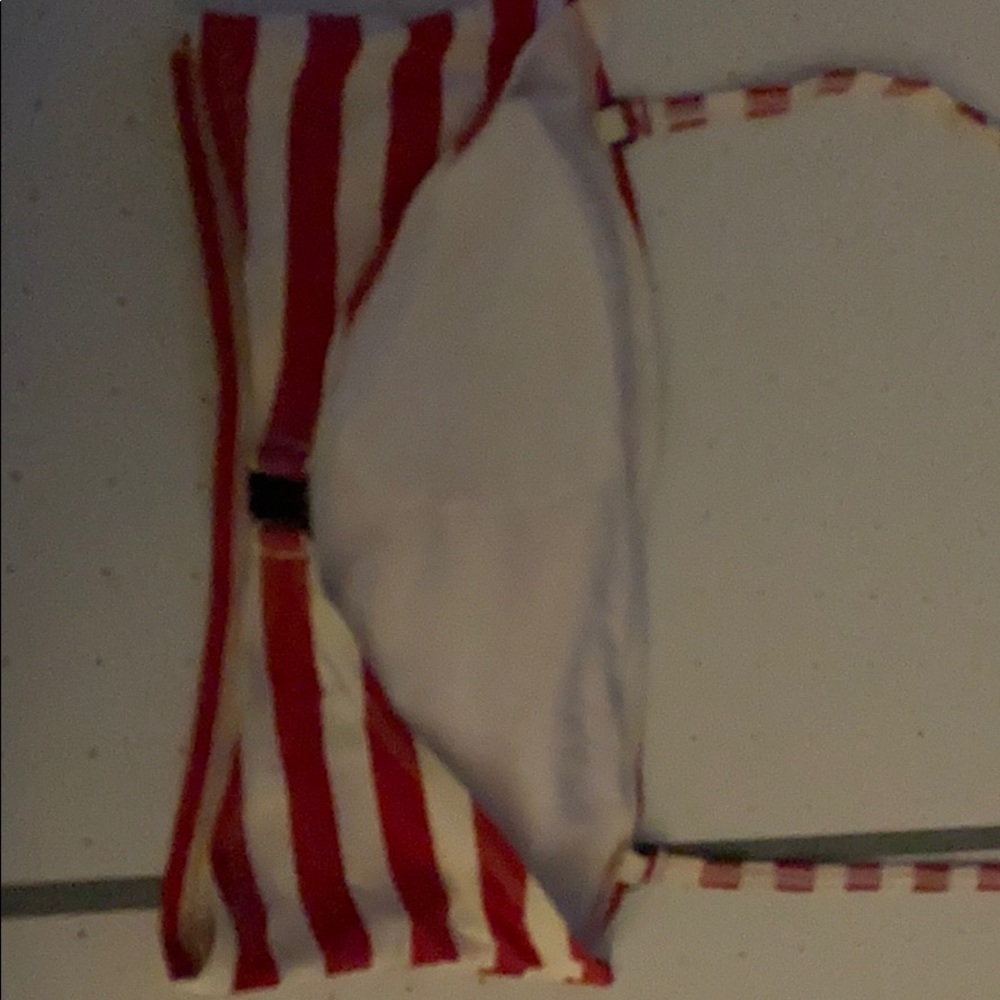 swimsuit - Picture 2 of 3